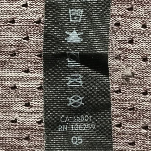 Lululemon Base Layer Long Sleeve Shirt in Heather Purple - Picture 10 of 13